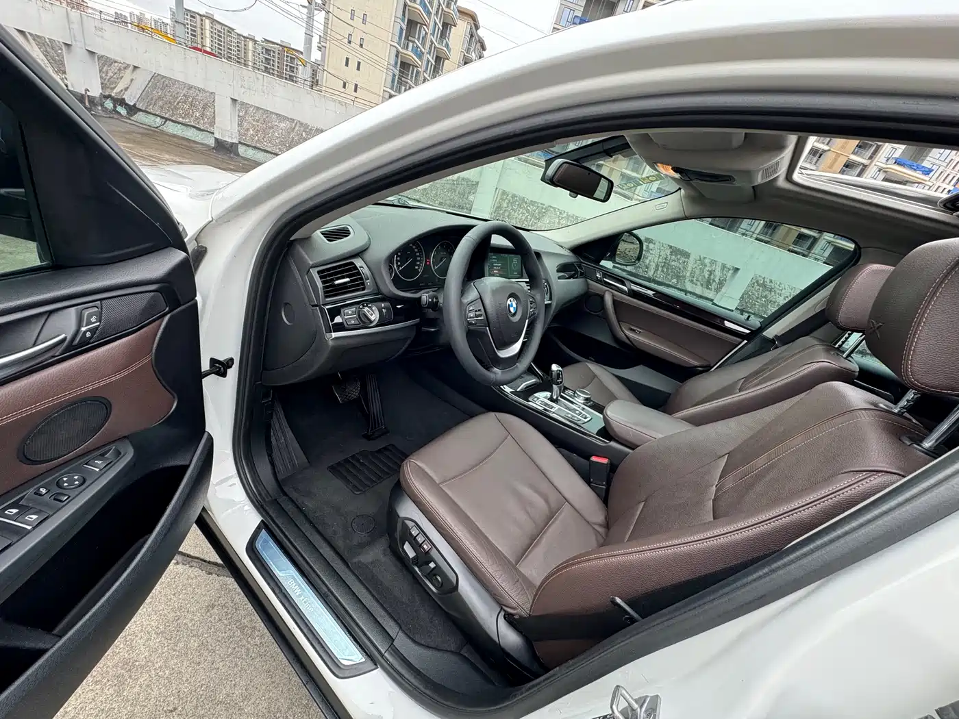 BMW X4 2014 xDrive20i X Design Package фото 13