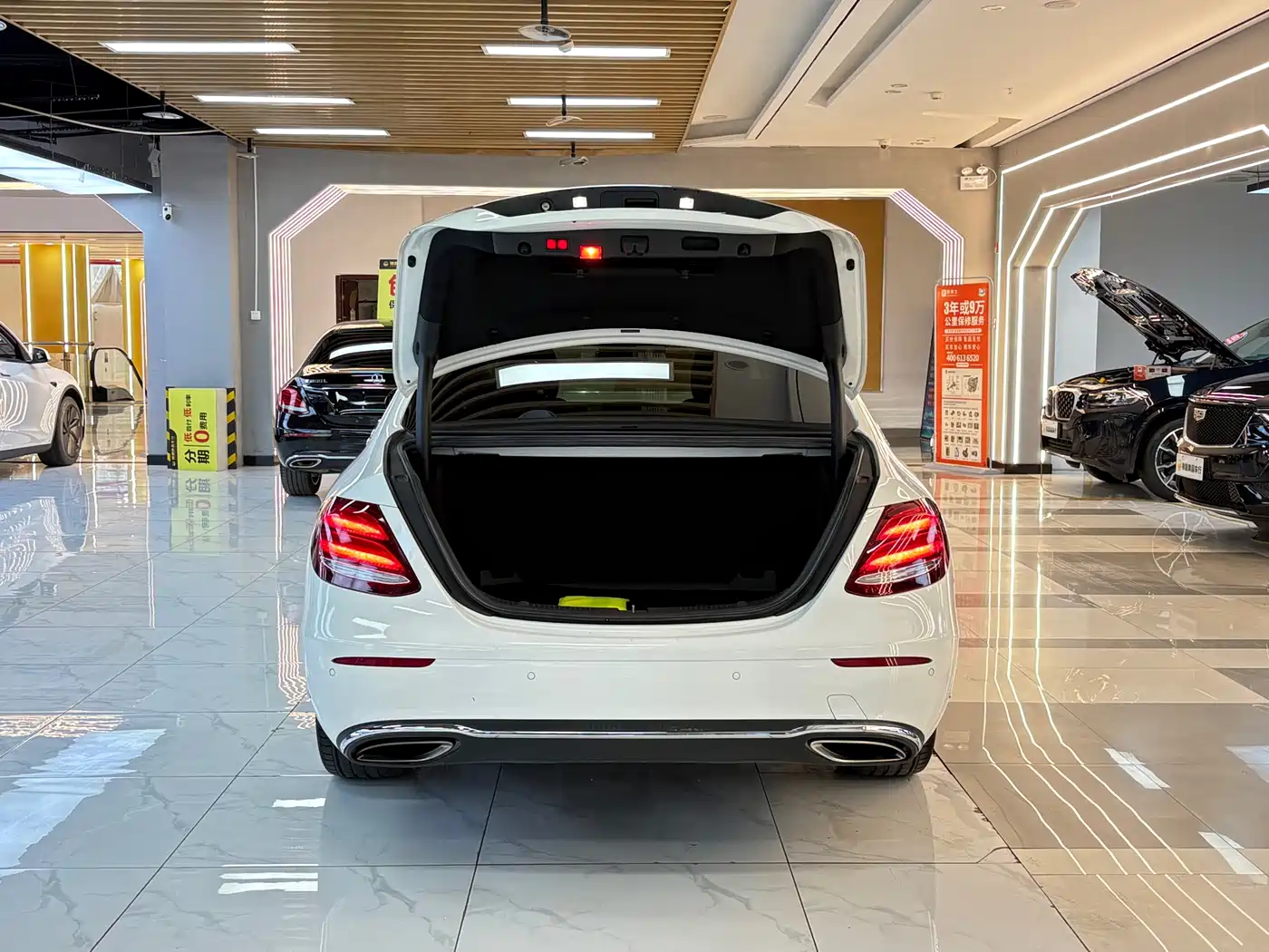 Mercedes-Benz E-Class 2016 E 200 L фото 18