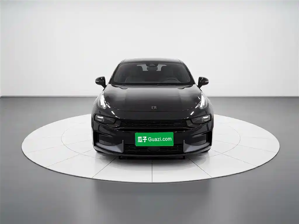 Lynk & Co 03 2022 2.0TD DCT Power Pro фото 3