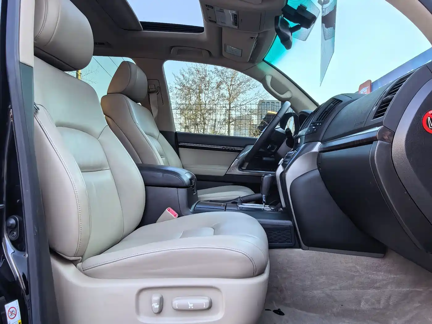 Toyota Land Cruiser 2010 Model 4.7L Automatic VX фото 13