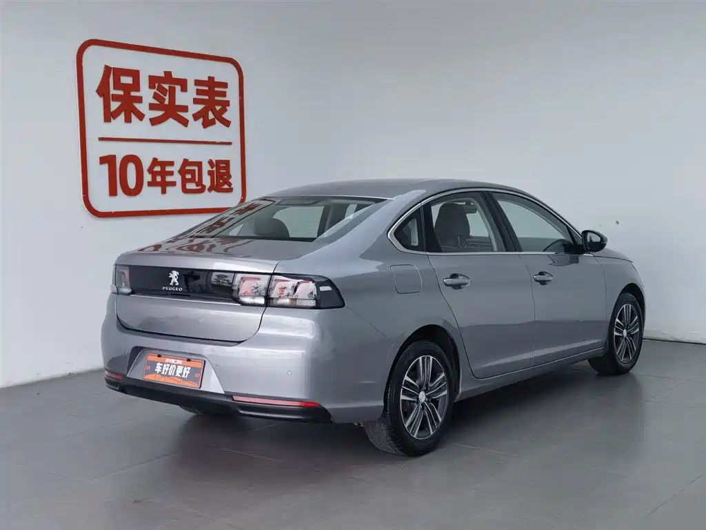 Peugeot 308 2016 1.6L Automatic Luxury фото 2