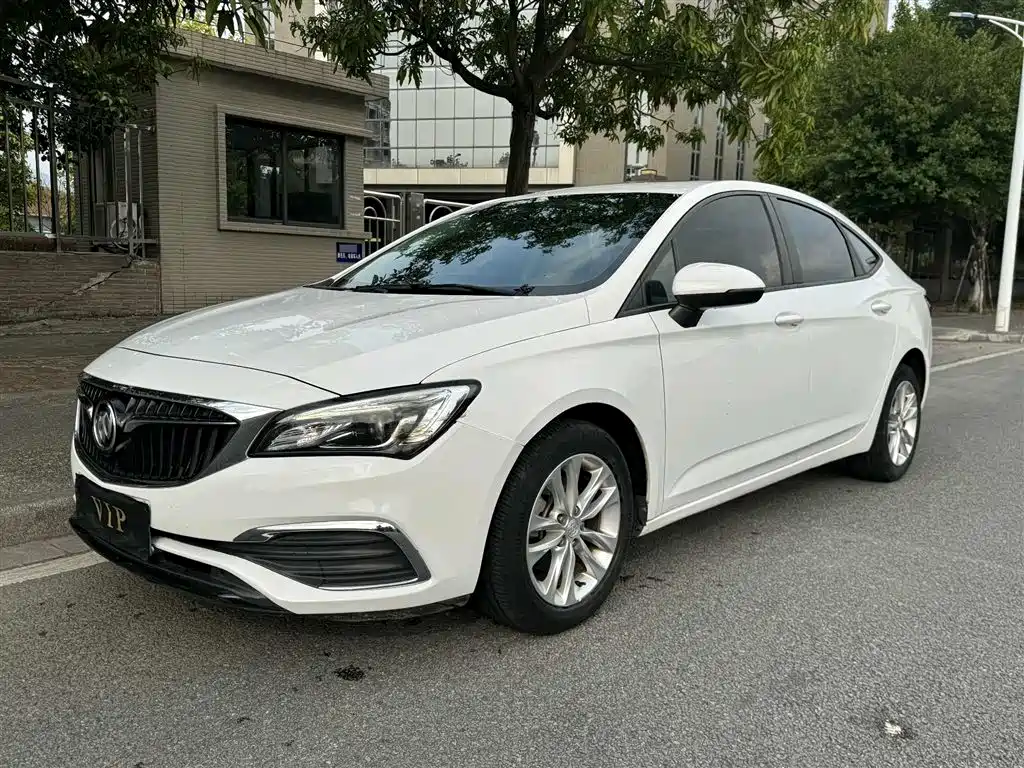 Buick Verano 2019 Sedan 20T Dual Clutch Leading