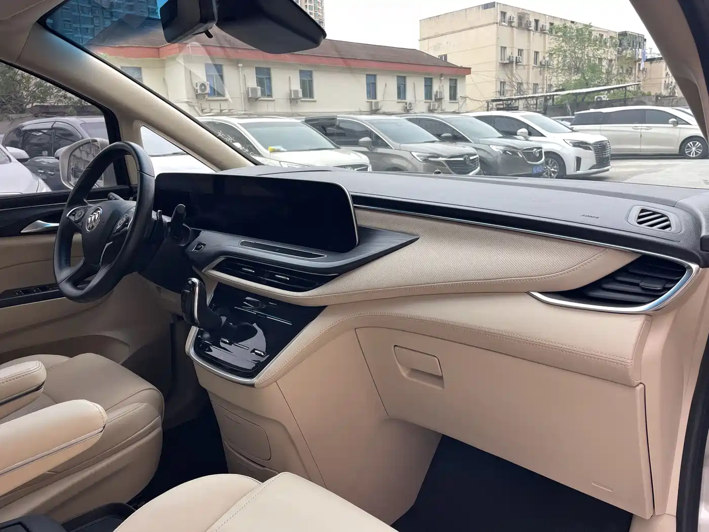 Buick GL8 2020 Model ES Landglory 653T Luxury фото 8