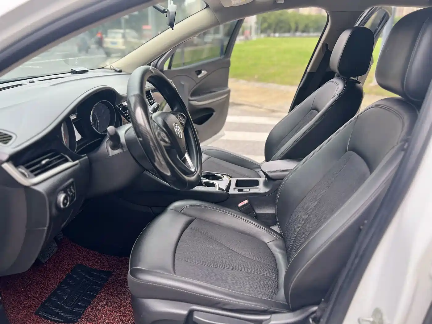 Buick Verano 2015 2015 Sedan 20T Dual-clutch Leading