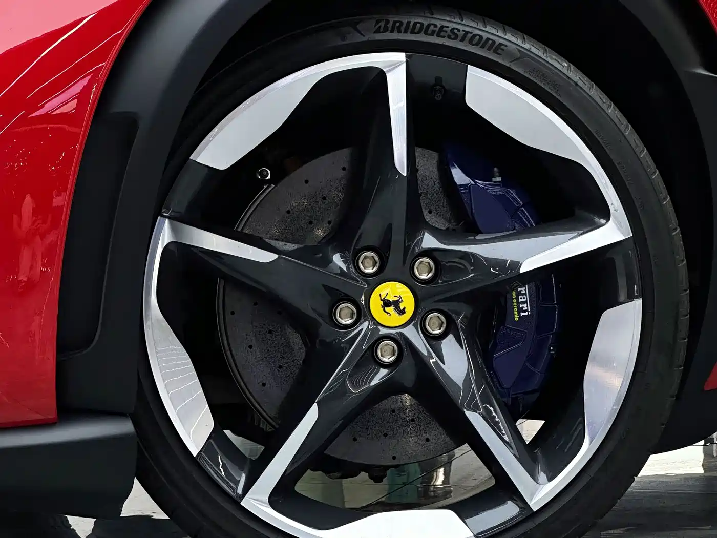 Ferrari Purosangue 2025 2023 6.5L V12