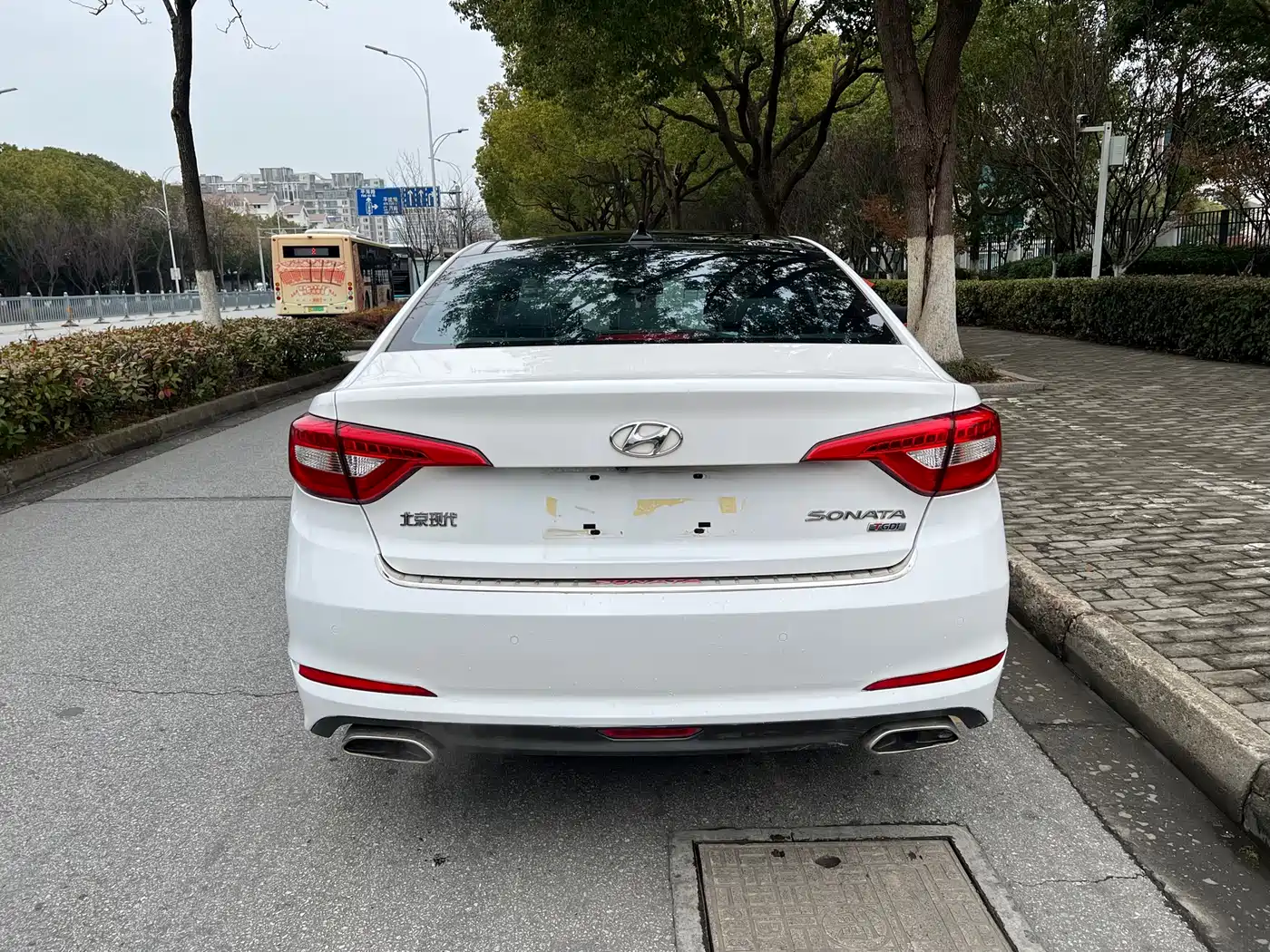 HYUNDAI SONATA