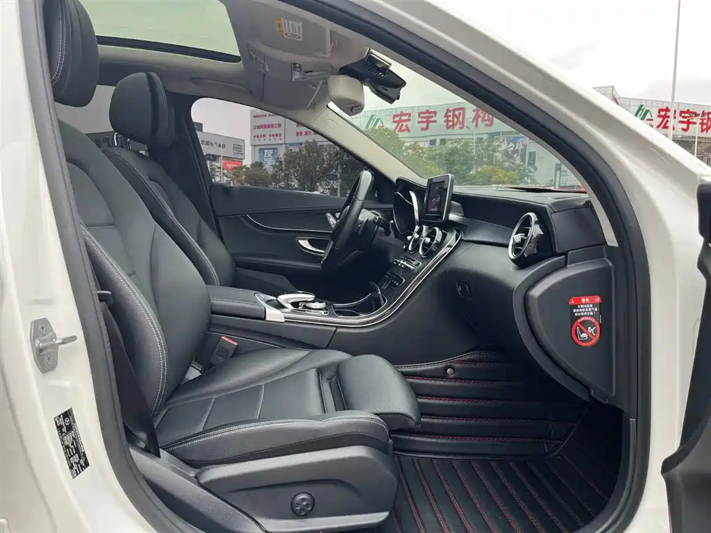 Mercedes-Benz C-Class 2018 C 200 L Sport Edition фото 24