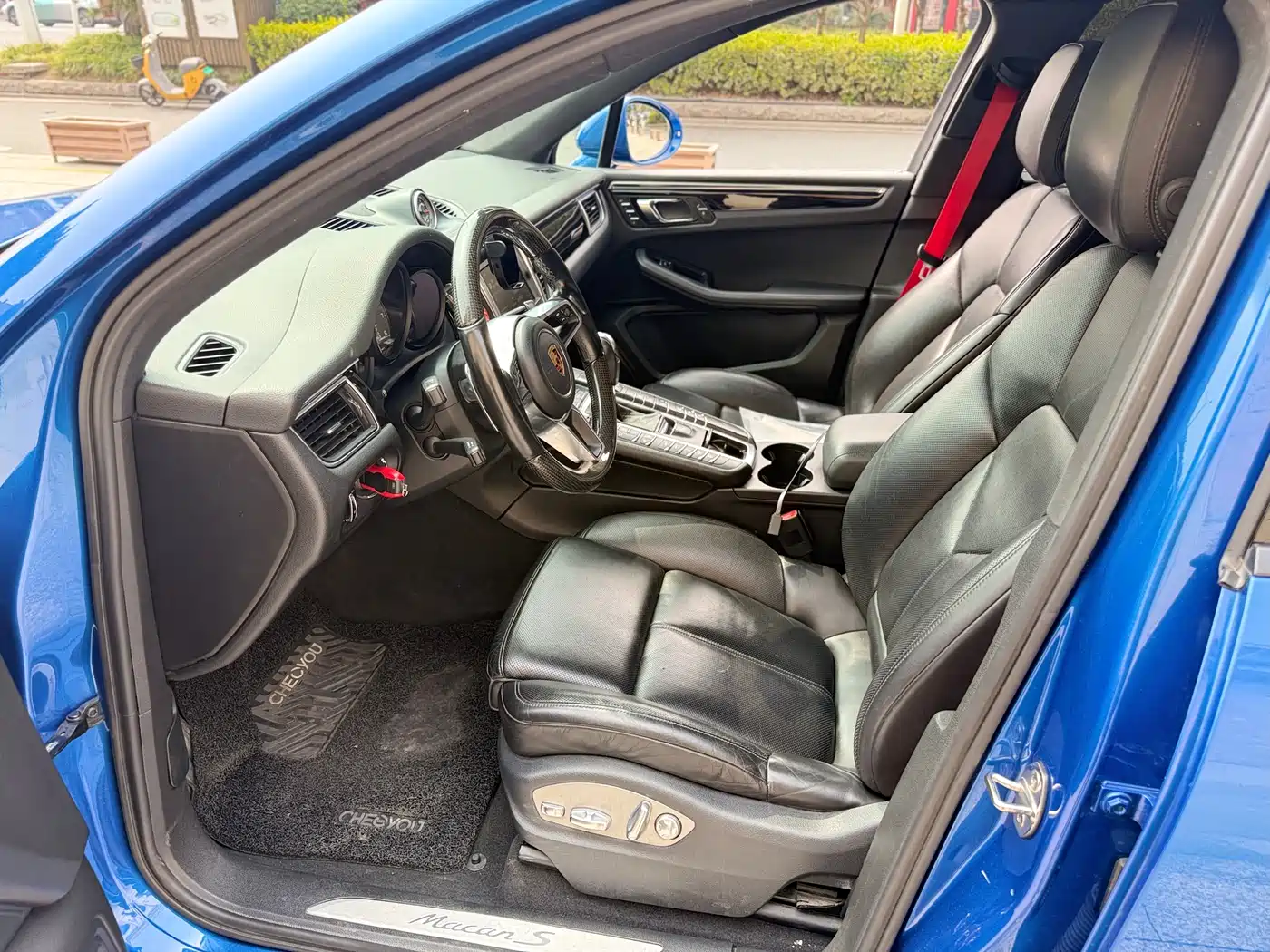 Porsche Macan 2016 Macan S 3.0T фото 9