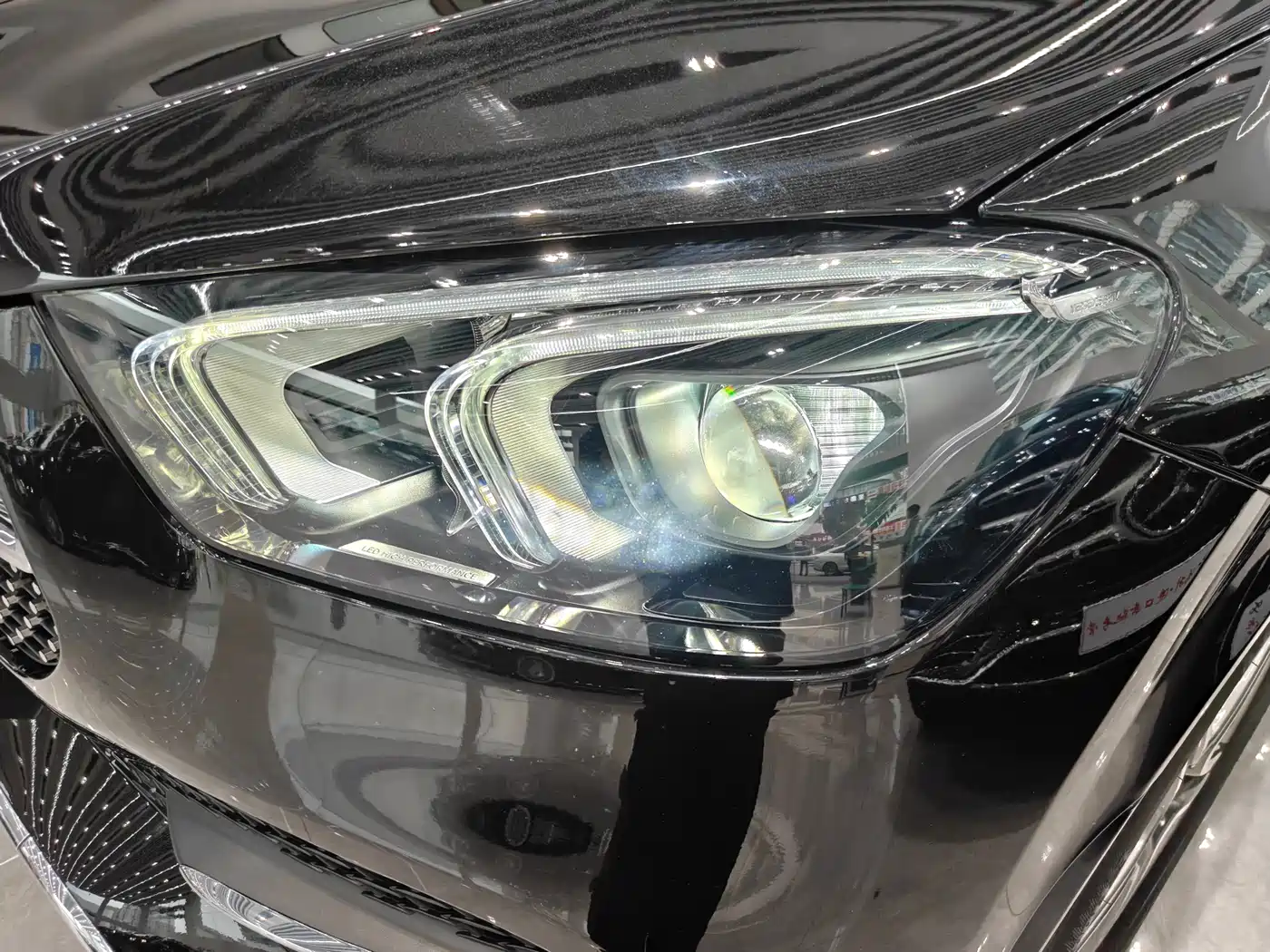 Mercedes-Benz GLE 2023 GLE 450 4MATIC Luxury фото 5