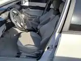 Фото 15 - Geely Vision