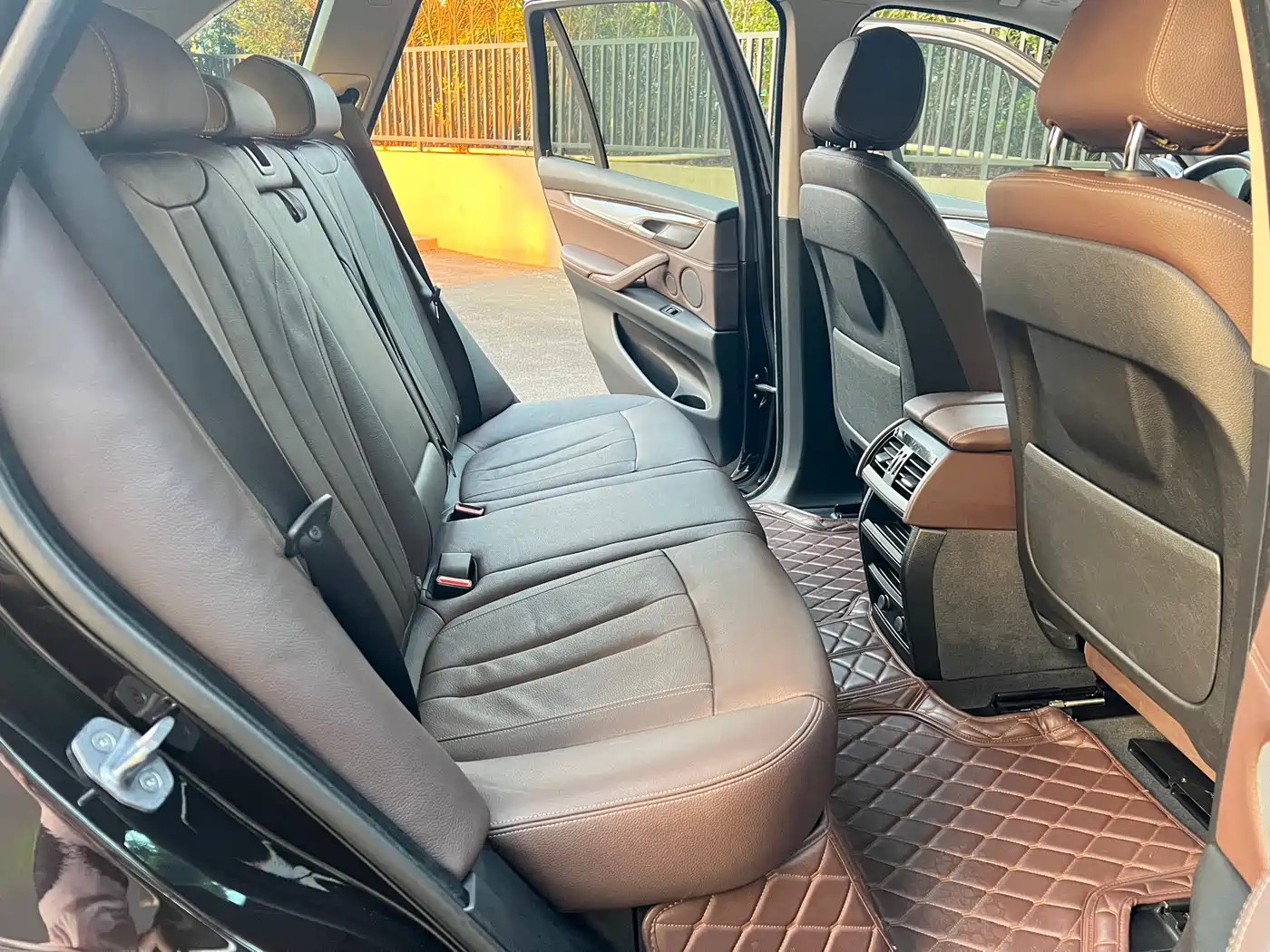 BMW X5 (Import) 2017 xDrive35i Luxury Edition фото 16