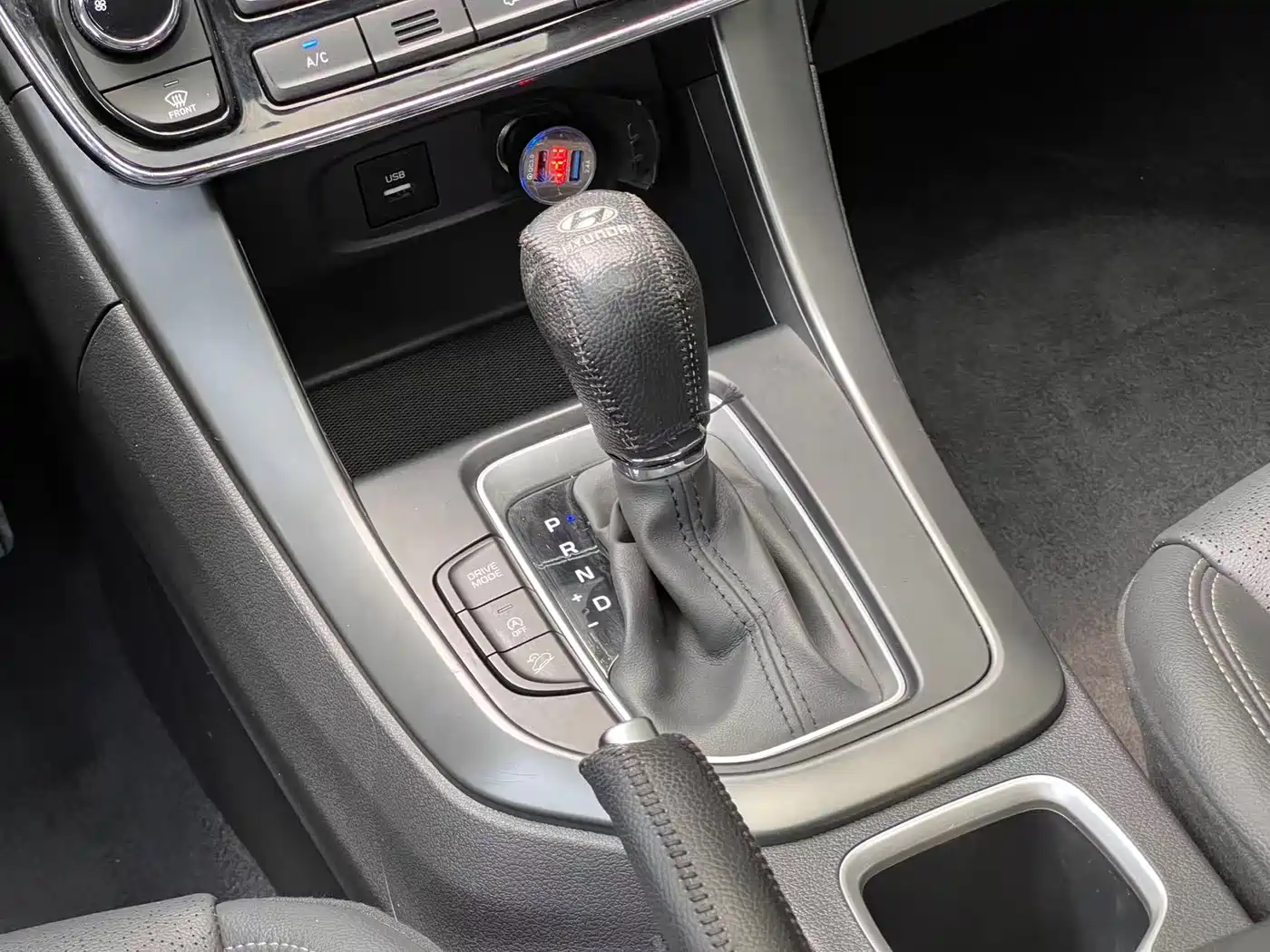 Hyundai Beijing Hyundai ix35 2019 2.0L Automatic 2WD Zhiyong·Smooth Enjoy China VI фото 13