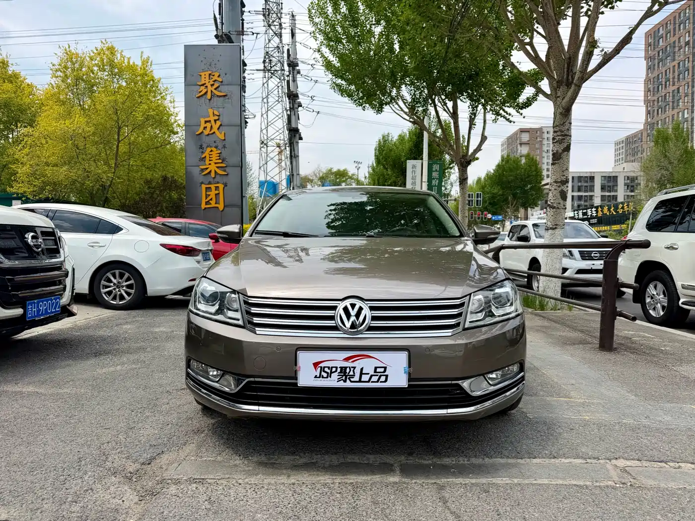 Volkswagen Magotan 2015 Facelift 1.8TSI Premium фото 2