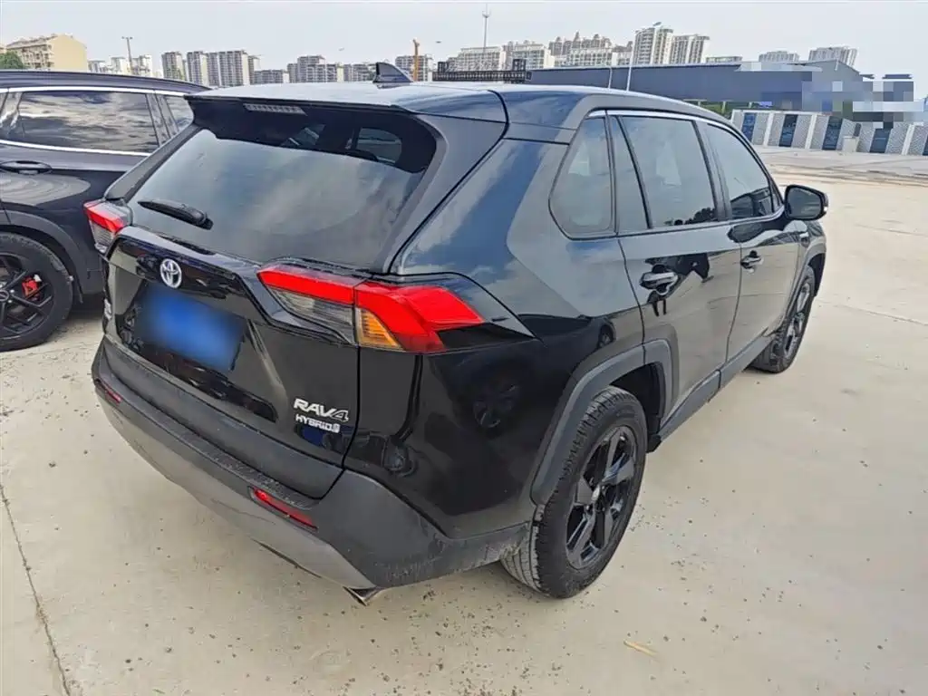 Toyota RAV4 Rongfang 2020 Hybrid 2.5L E-CVT 4WD Elite PLUS фото 5