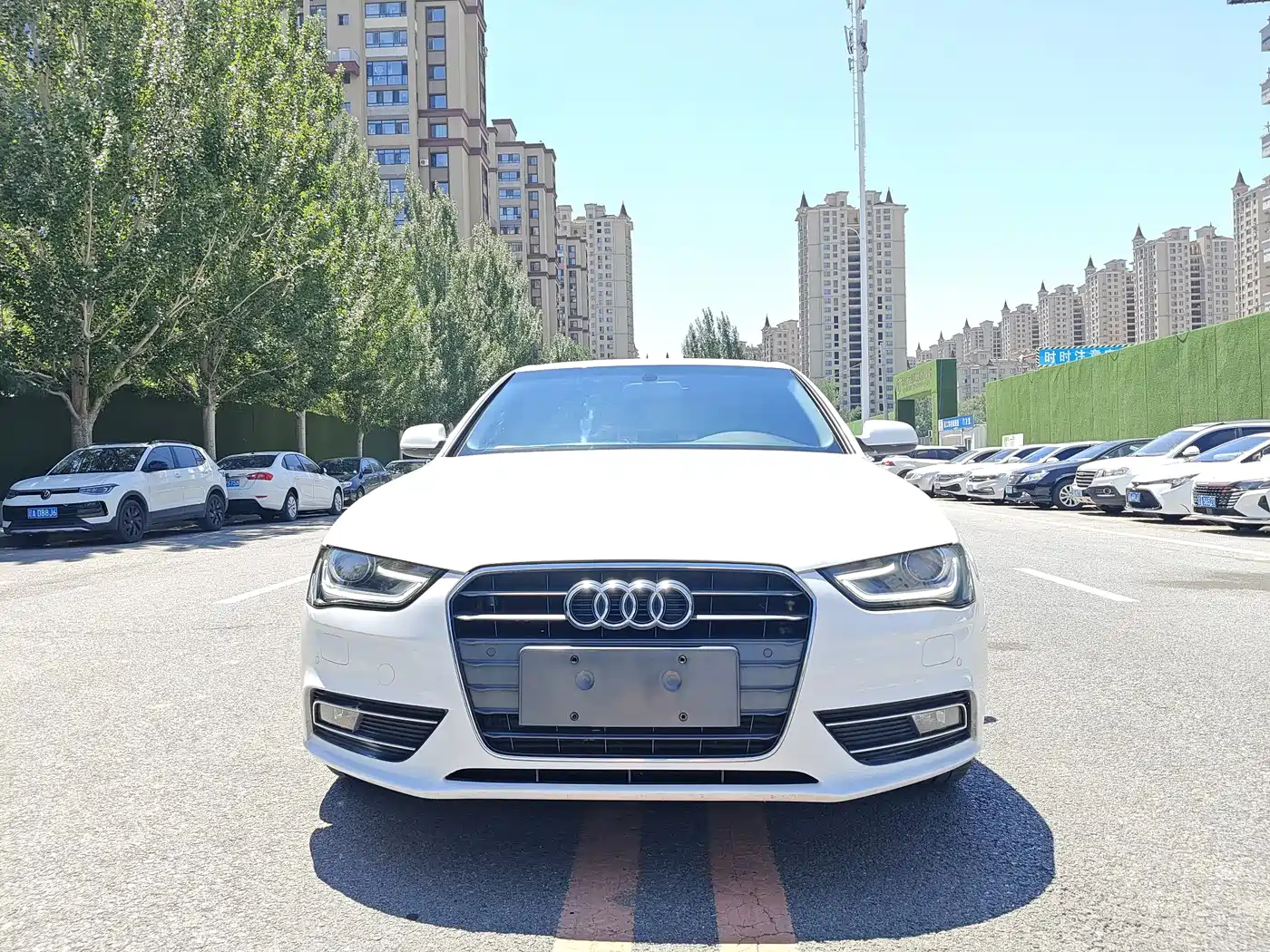 Audi A4L 2015 35 TFSI Auto Standard фото 2