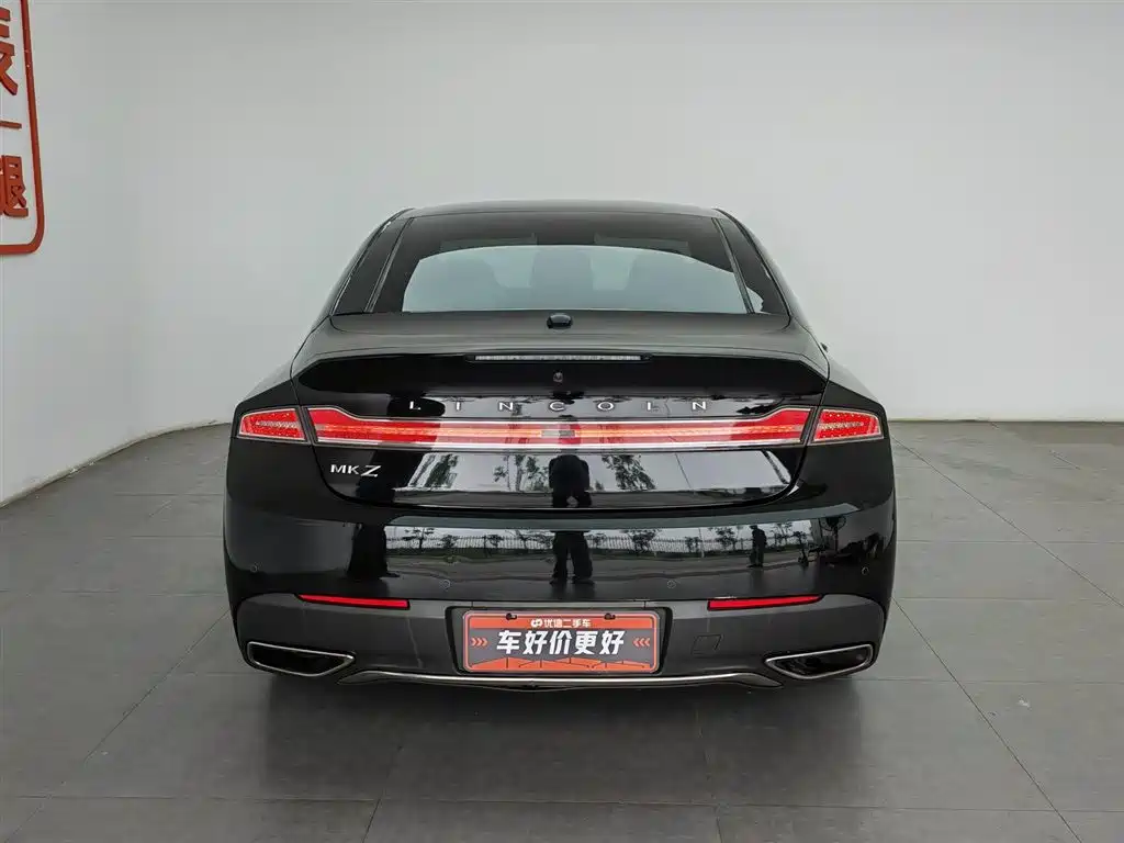 Lincoln MKZ 2018 2.0T Elegance Edition фото 4