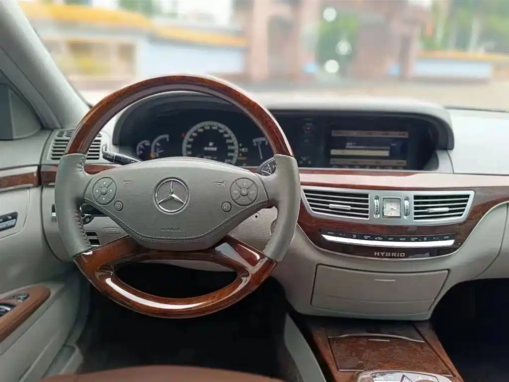 Mercedes-Benz S-Class 2010 Model S 400 L HYBRID фото 6