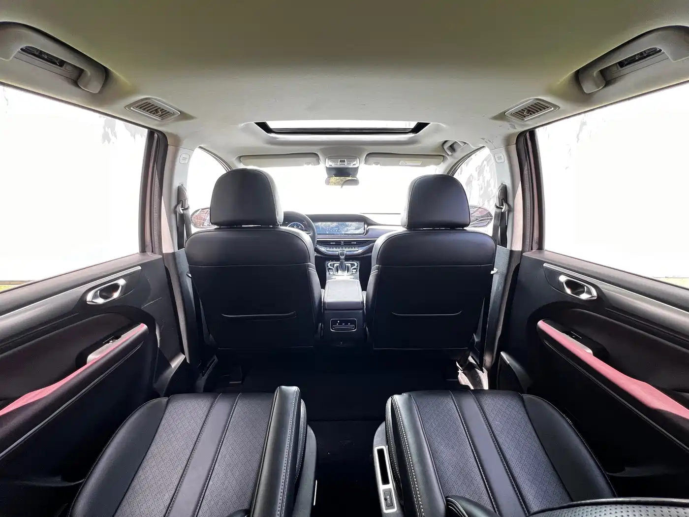GAC Trumpchi Trumpchi M6 2021 PRO 270T Automatic Luxury Edition фото 17