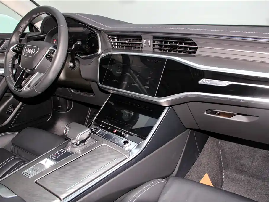 Audi A7 2024 45 TFSI Premium Selection фото 10