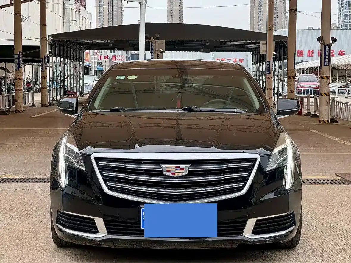 Cadillac XTS 2018 28T Technology фото 2