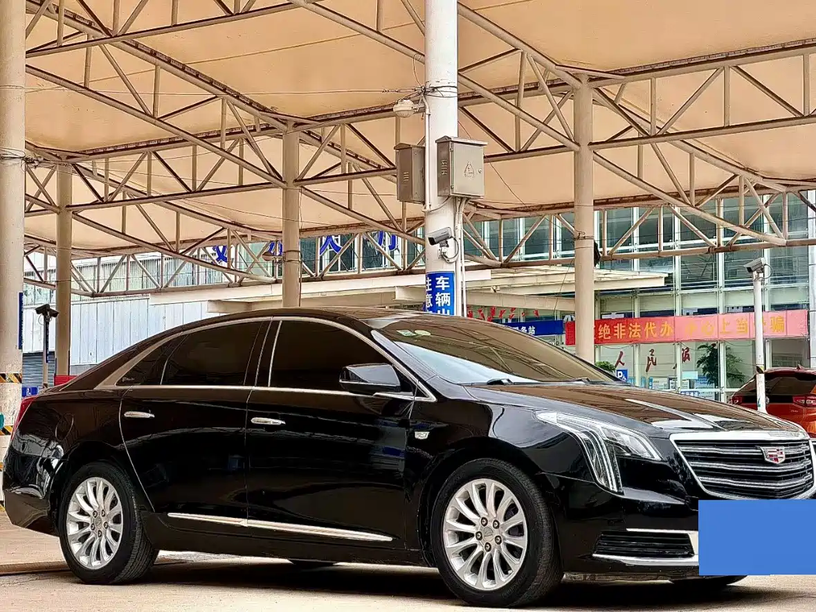 Cadillac XTS 2018 28T Technology фото 3