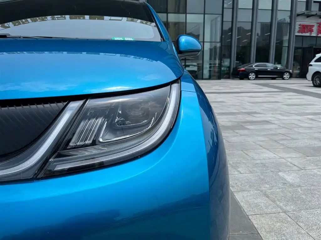 BYD Dolphin 2021 Model 405km Fashion Edition фото 8