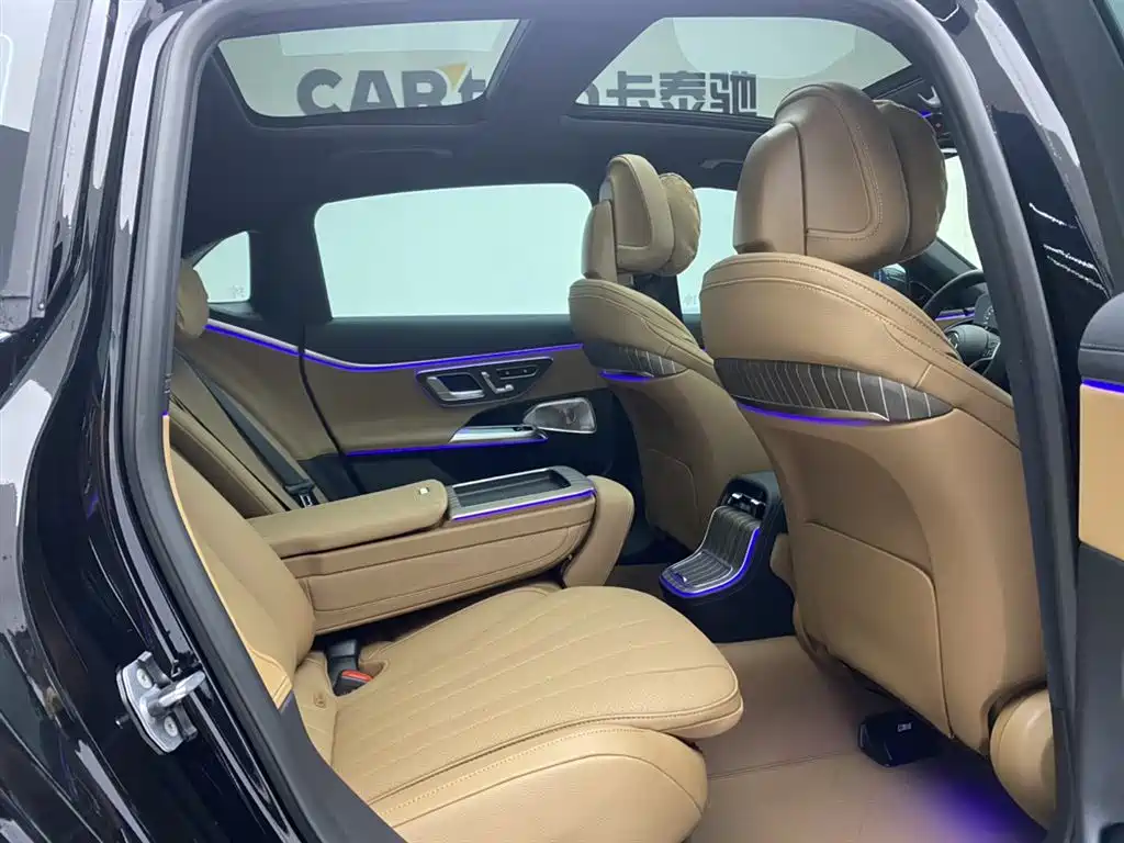 Mercedes-Benz E-Class 2026 E 300 L Luxury фото 24