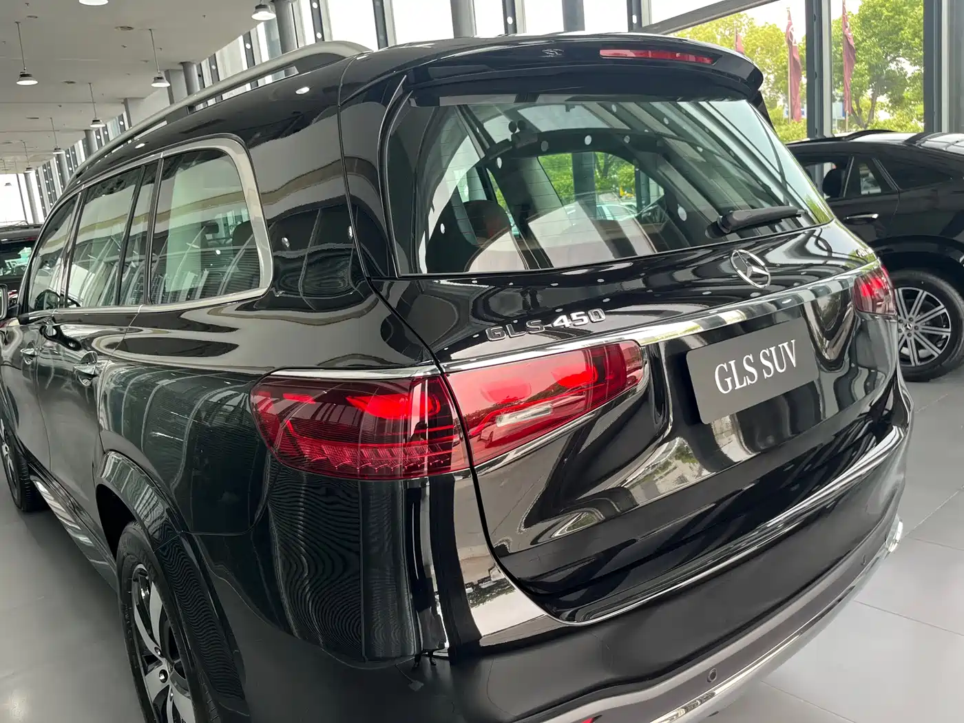 Mercedes-Benz GLS 2026 GLS 450 4MATIC Luxury фото 5