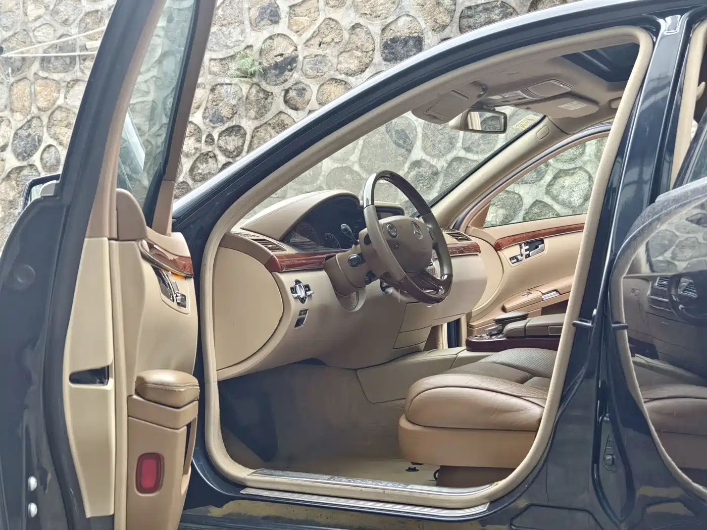 Mercedes-Benz S-Class фото 11