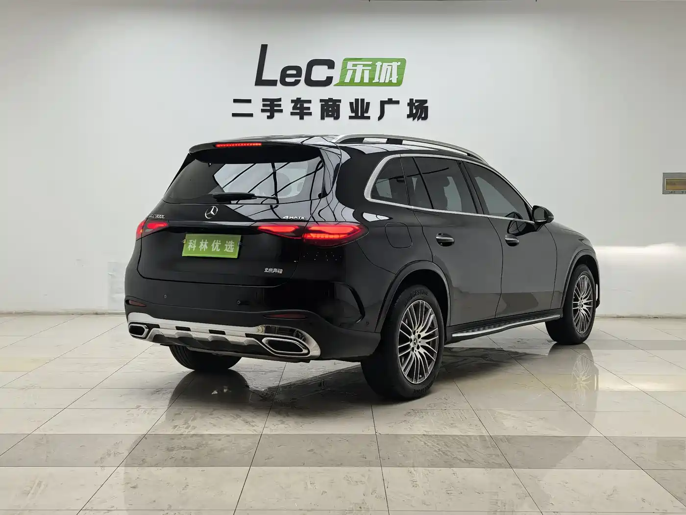 MERCEDES-BENZ GLC
