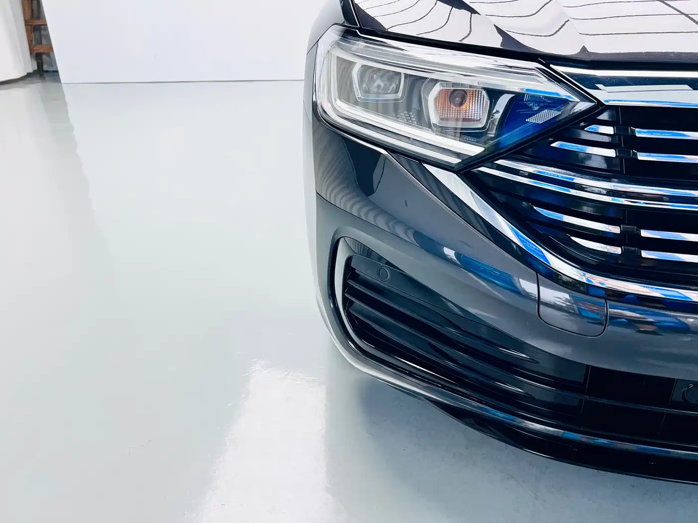 Volkswagen Sagitar, миниатюра 4