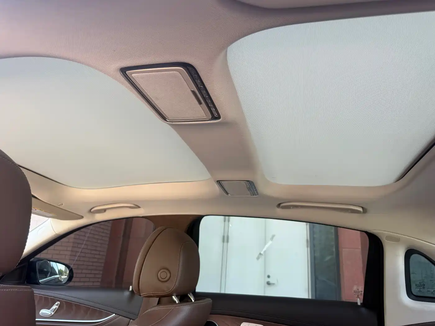 Mercedes-Benz E-Class 2022 E 260 L фото 8