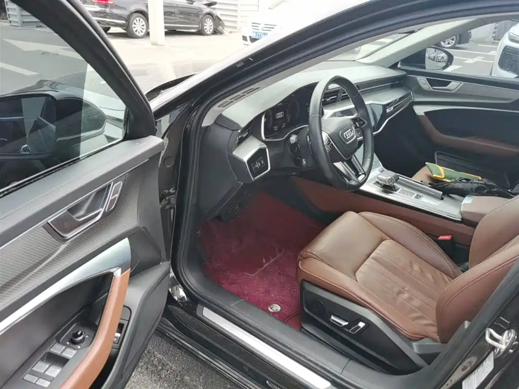 Audi A6L 2023 45 TFSI Premium Selection Elegance фото 23