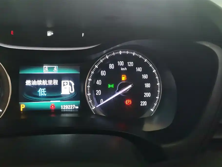 Buick GL6 2019 18T 6-seat Connected Premium China VI фото 14