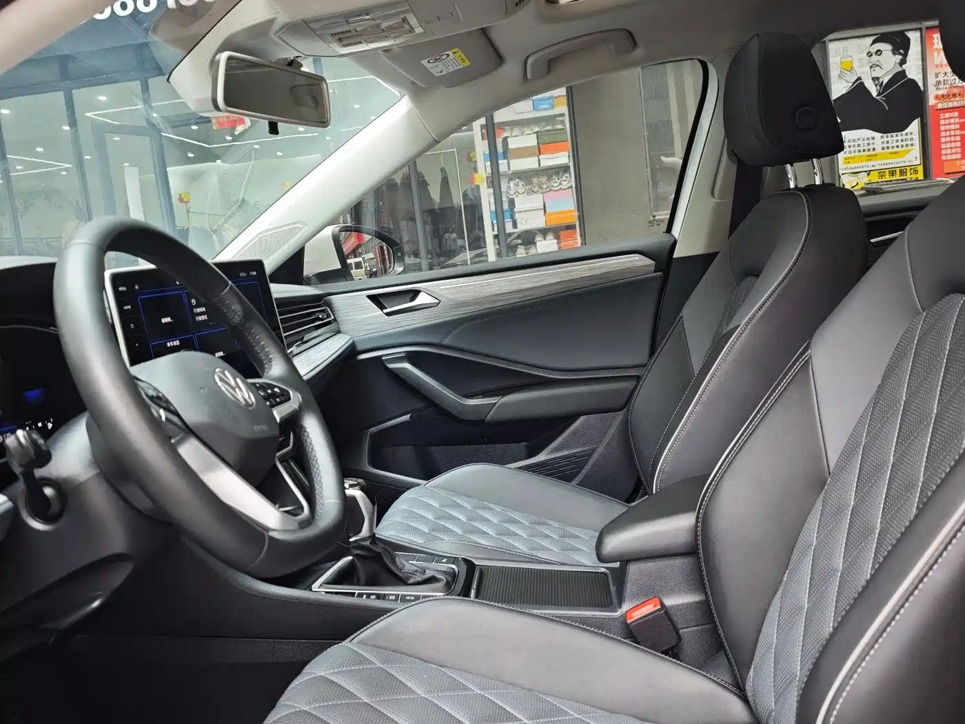 Volkswagen Sagitar 2024 300TSI DSG Surpass Edition фото 5