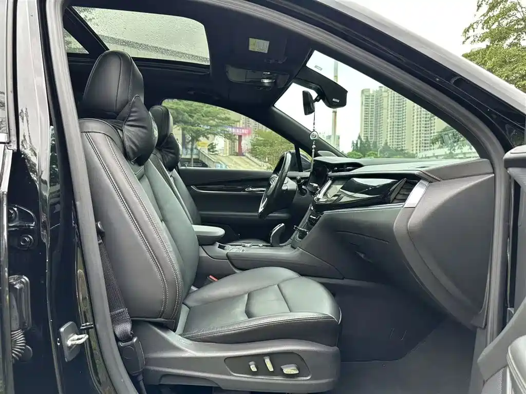 Cadillac XT6 2020 28T 6-Seater 4WD Luxury Ultimate Audio Edition фото 21