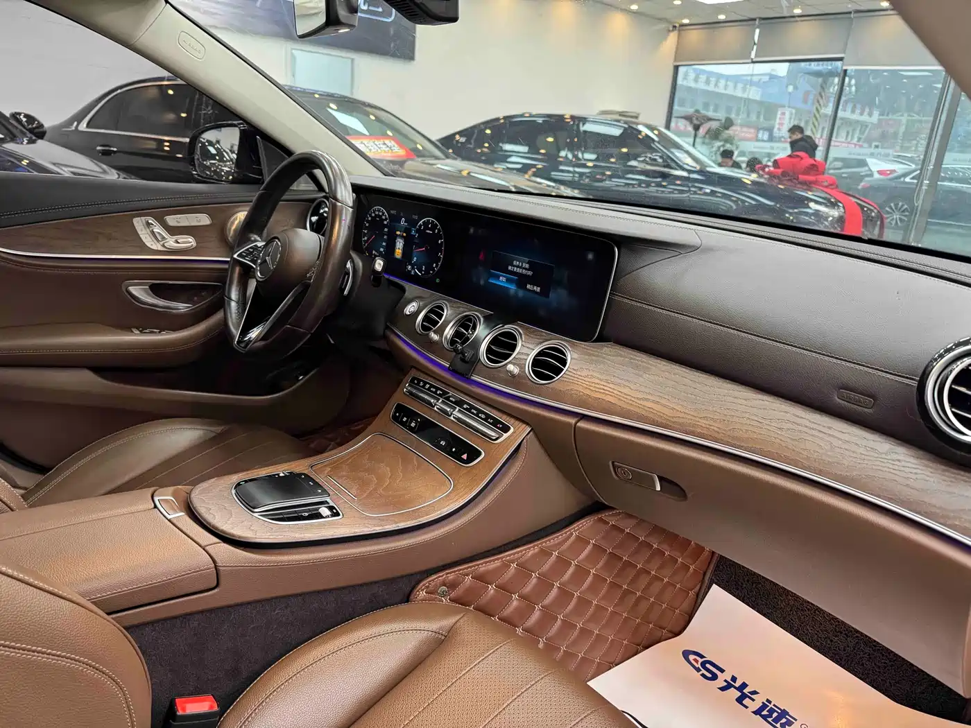 Mercedes-Benz E-Class 2021 E 300 L Fashion фото 14