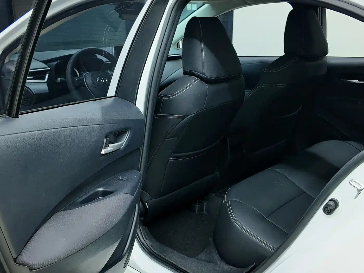 Toyota Corolla 2021 1.2T S-CVT Elite PLUS Edition фото 9