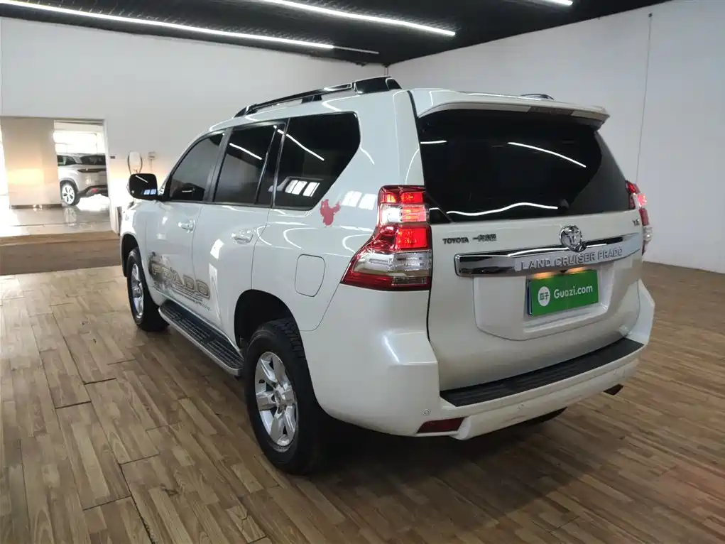 Toyota Prado 2016 3.5L Auto TX-L фото 5