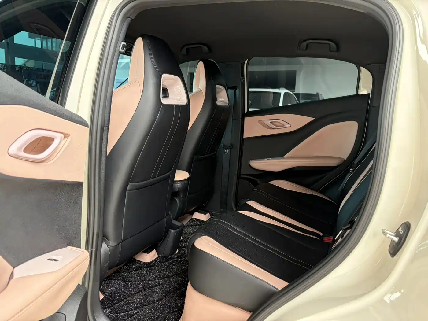 BYD Seagull 2024 Glory Edition 305km Freedom Edition фото 10