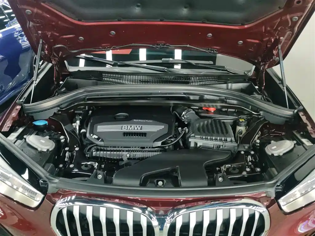 BMW X1 2022 sDrive25Li Leading фото 19
