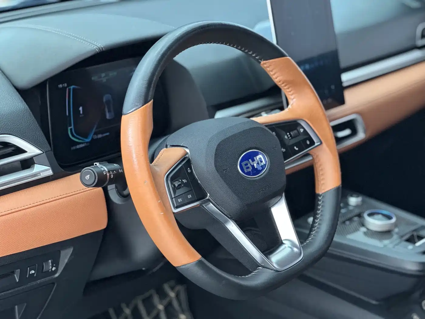 BYD e2 2020 2020 Upgraded Long Range Premium