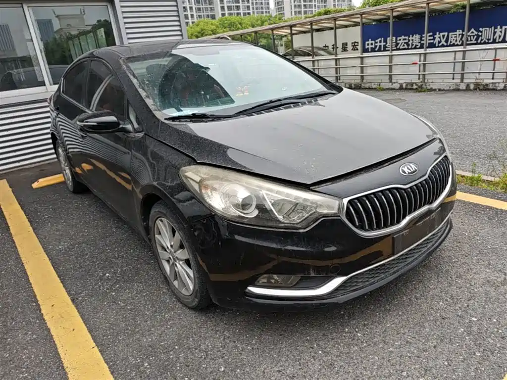 Kia K3 2013 1.6L Automatic GLS фото 7