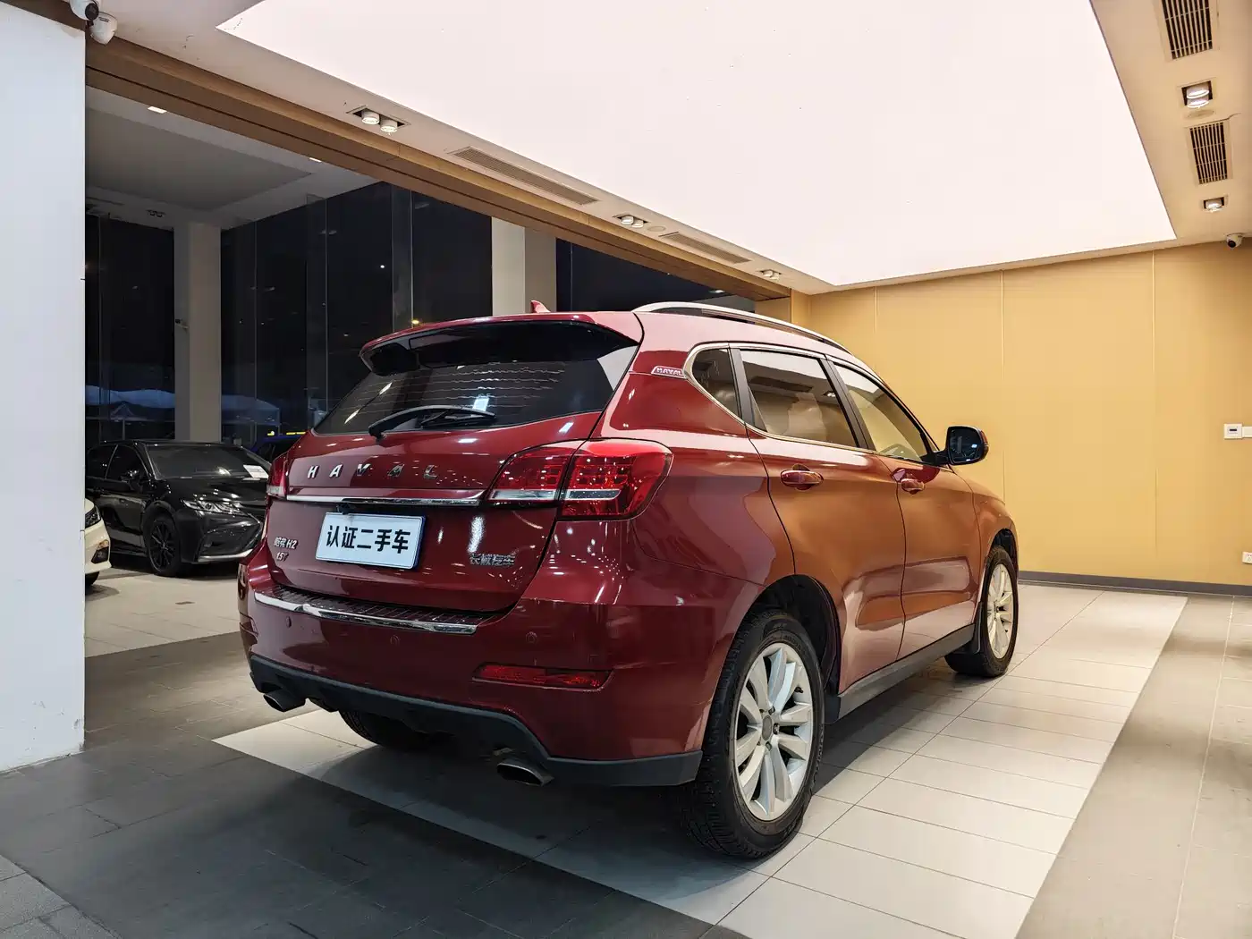 Haval H2 2015 1.5T Automatic 2WD Premium Edition фото 28
