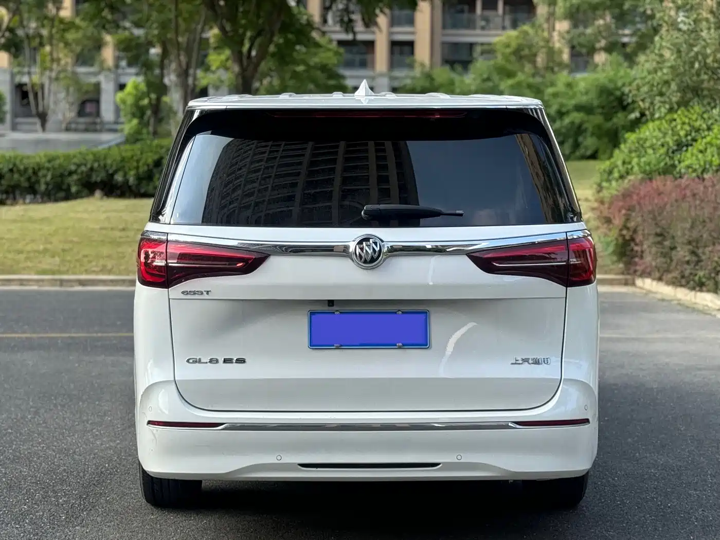 Фото 16 - Buick GL8