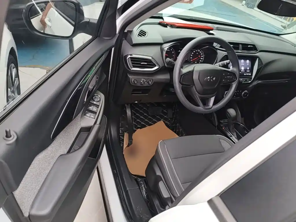 Chevrolet Trailblazer 2021 2019 435T Redline CVT FWD Sport Edition (China VI)