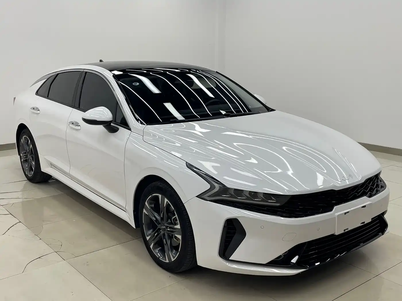 Kia K5 2021 270T CVVD Renewal Edition фото 2
