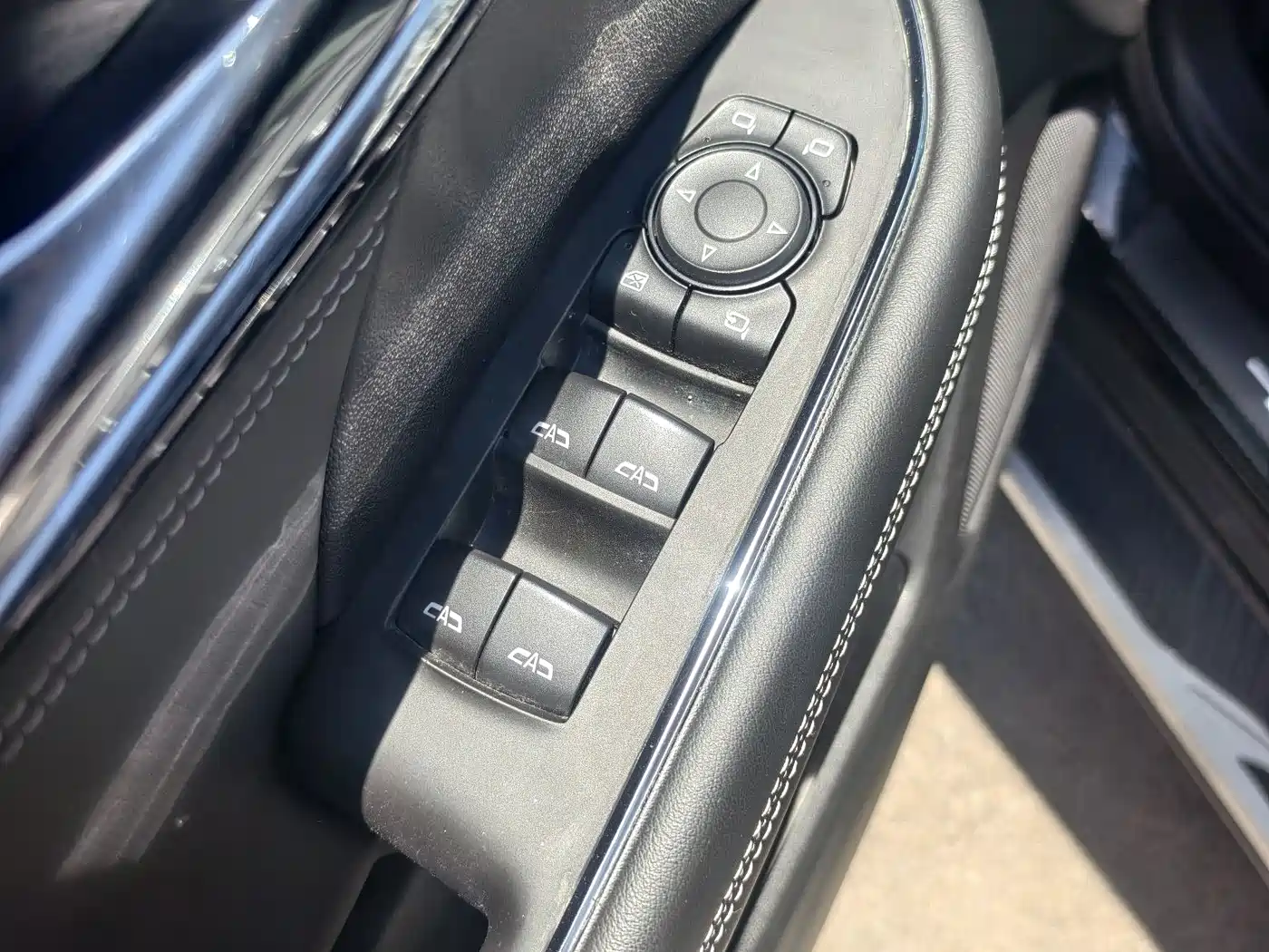 Buick Envision Plus 2021 Envision Plus 652T 5-seater Luxury фото 10