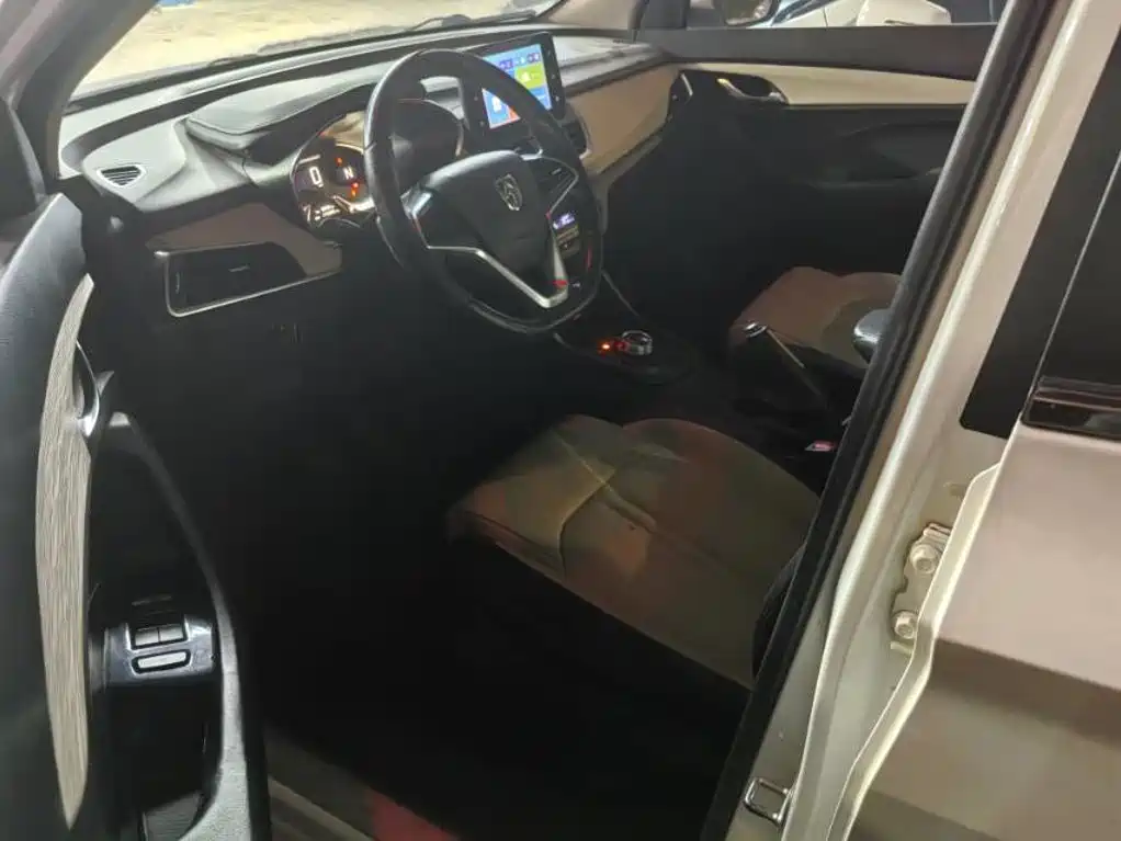 Baojun 360 2018 2018 1.5L Manual Luxury Model China V
