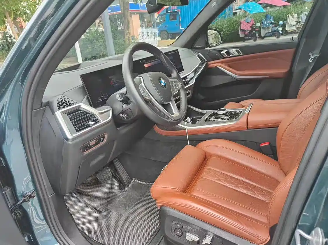 BMW X7 2023 xDrive40i Exclusive Luxury Package фото 7